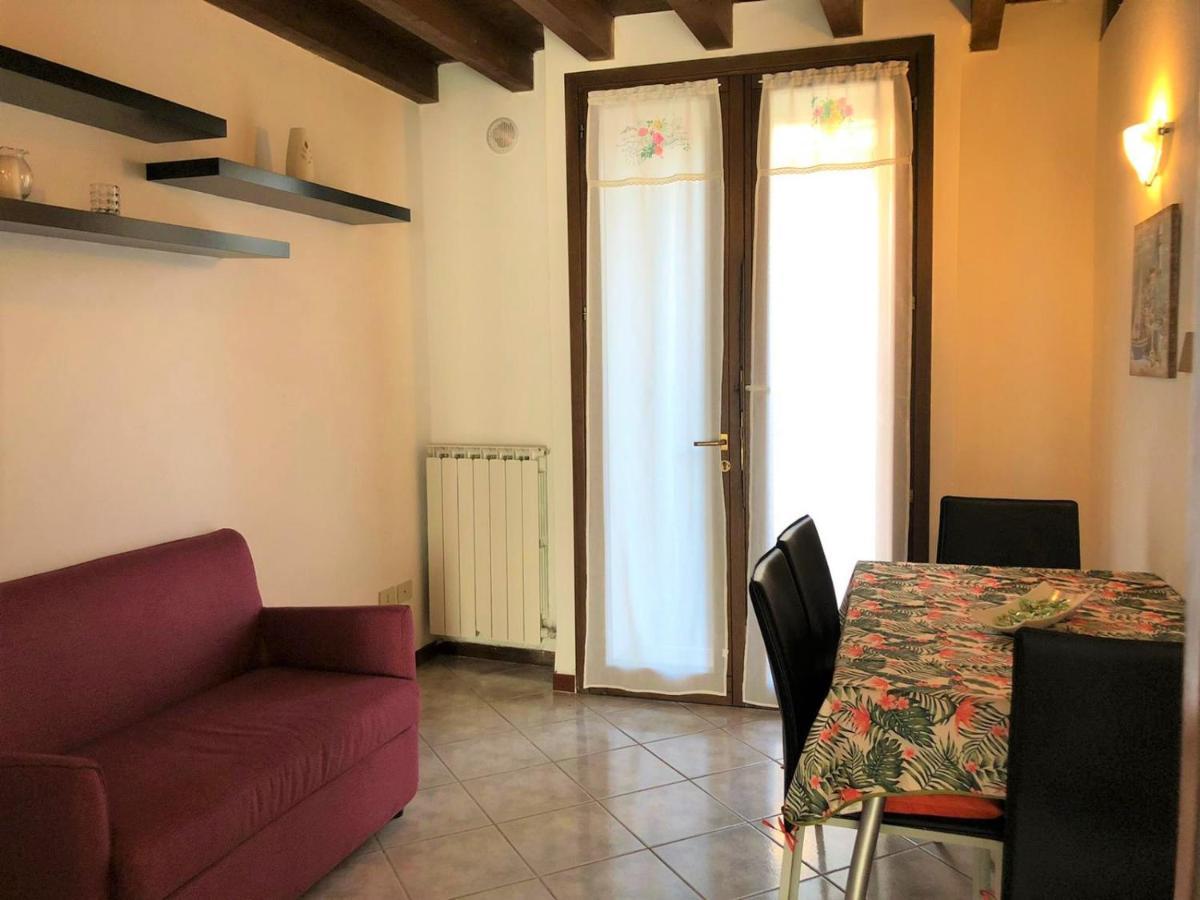 Oasi Di Paradiso - Comfy Private Apartment On Ground Floor With Terrace Desenzano del Garda Zewnętrze zdjęcie